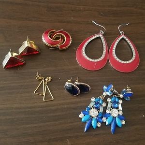 LAST CHANCE lot of vintage earrings red gold blue